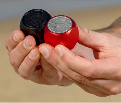 רמקול מרובע MINI. 