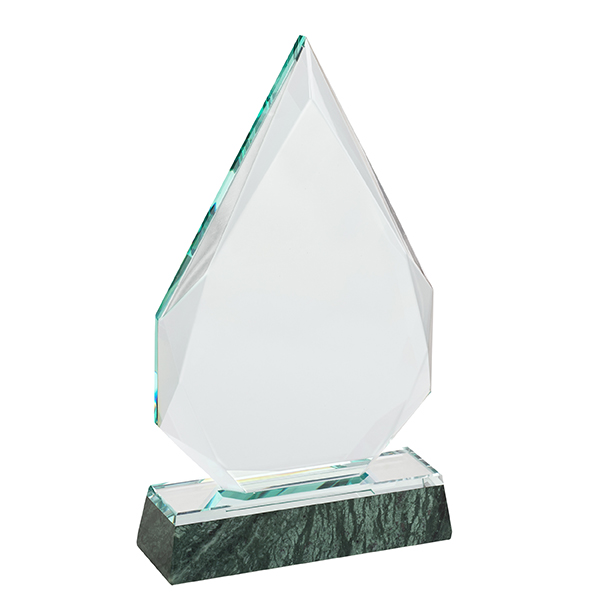 מגן הוקרה מזכוכית קריסטל בסיס מובנה. 
מידות מגן: 12x18.5 ס