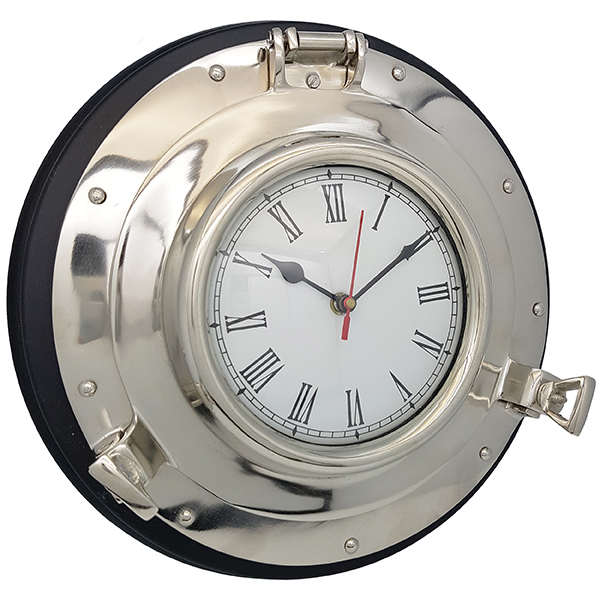 שעון נחושת בצורת הגה ספינה גדול. 
קוטר 15 ס