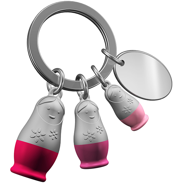 מחזיק מפתחות מתכת בבושקה מבית Clica Design. 