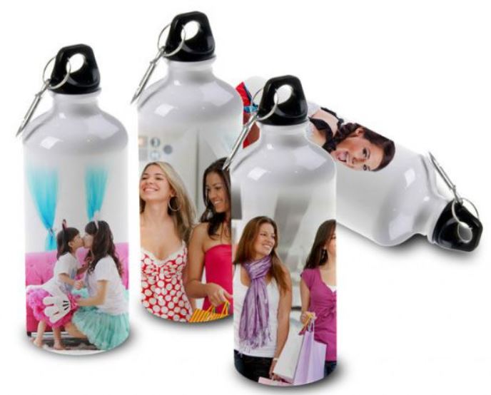 בקבוק אלומיניום בנפח 600ML, כולל קליפס שאקל לתליה על תיק או על חגורה.
מידות: גובה: 23 ס