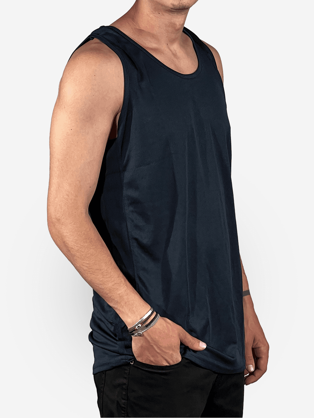 COOL FIT - גופייה מנדפת זיעה.
מידות: S-XXL.