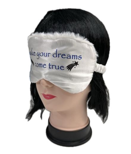 כיסוי עיניים צד אחד סאטן צד שני דמוי פרוה. 
נעים ונוח ללבישה.
גומי מתרחב להתאמה לכל מידת ראש.