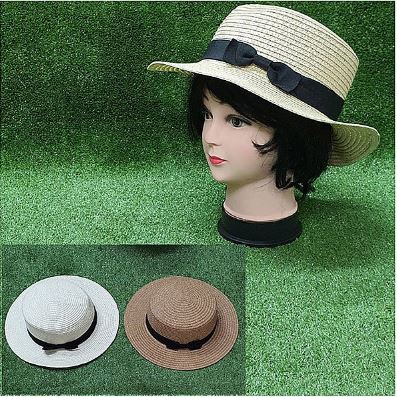 כובע אנגלי ONE SIZE בתוספת פס שחור סביב הכובע.
בד נושם ונעים על הראש. 
מראה אלגנטי במיוחד.