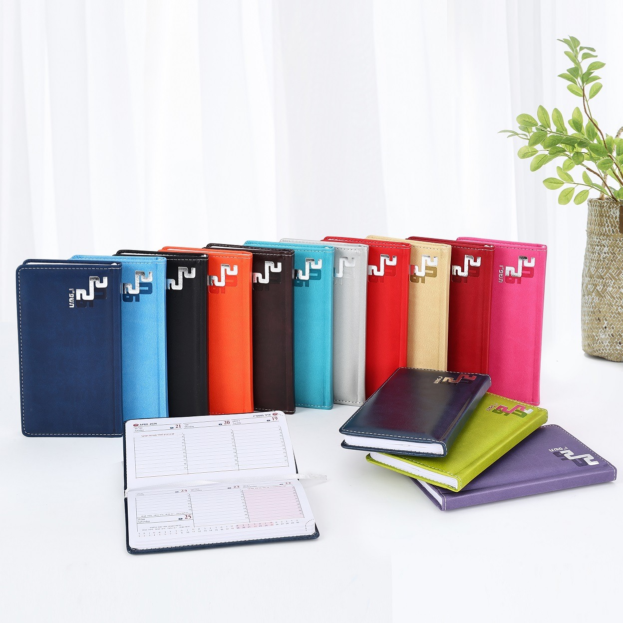 מיקה - יומן כיס שבועי 9x17 ס