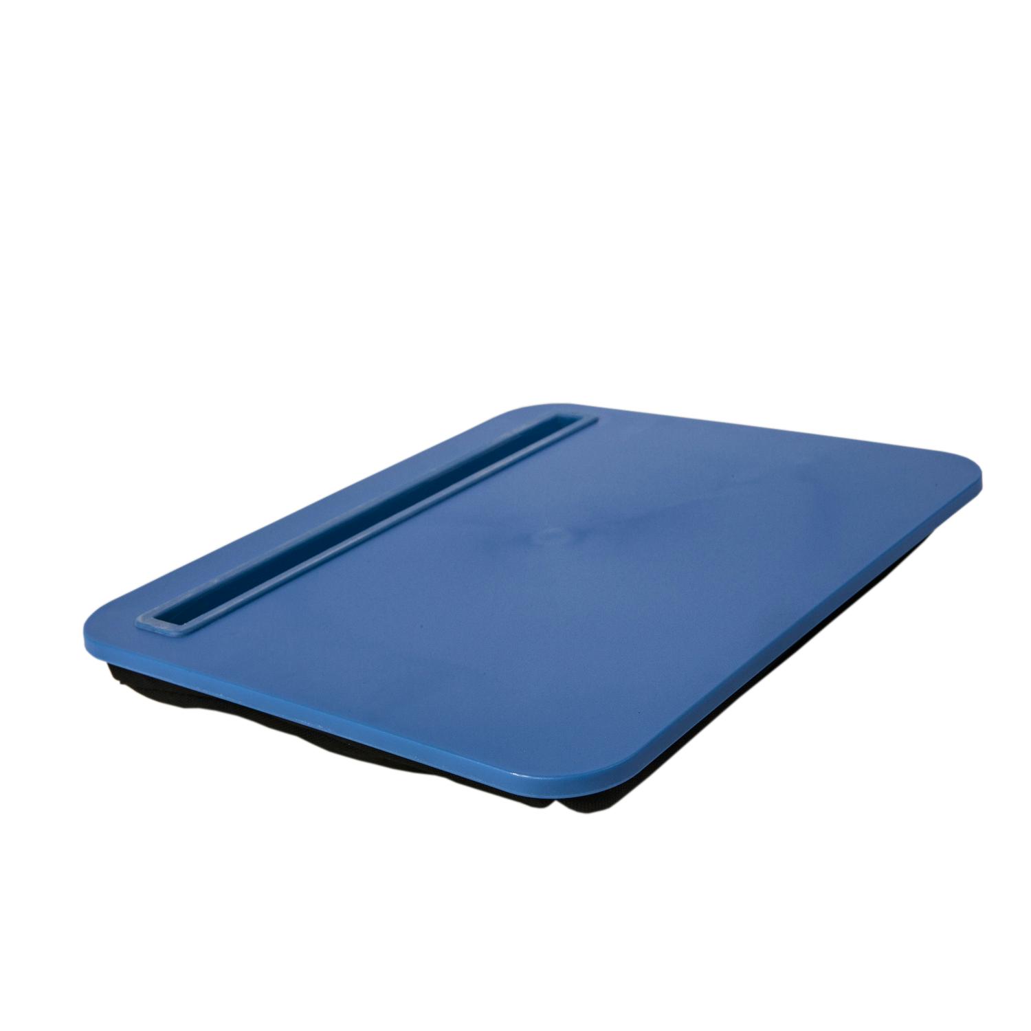 מגש לטאבלט 29x24x3 ס”מ, עם כרית אגרונומית לנוחות מרבית.
