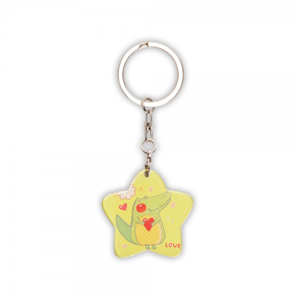 סטאר -מחזיק מפתחות בצורת כוכב, עשוי מתכת. 
מידות: 4.5x4.5 ס