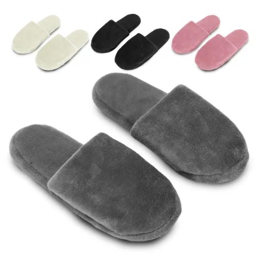 רילקס - נעלי בית מפנקות במיוחד, עשויות פרווה מפנקת ונעימה. 
סוליה גומי קשיחה למניעת החלקה.
מגיע במגוון מידות -
גברים מידה 42-44.
נשים מידה 37-39.