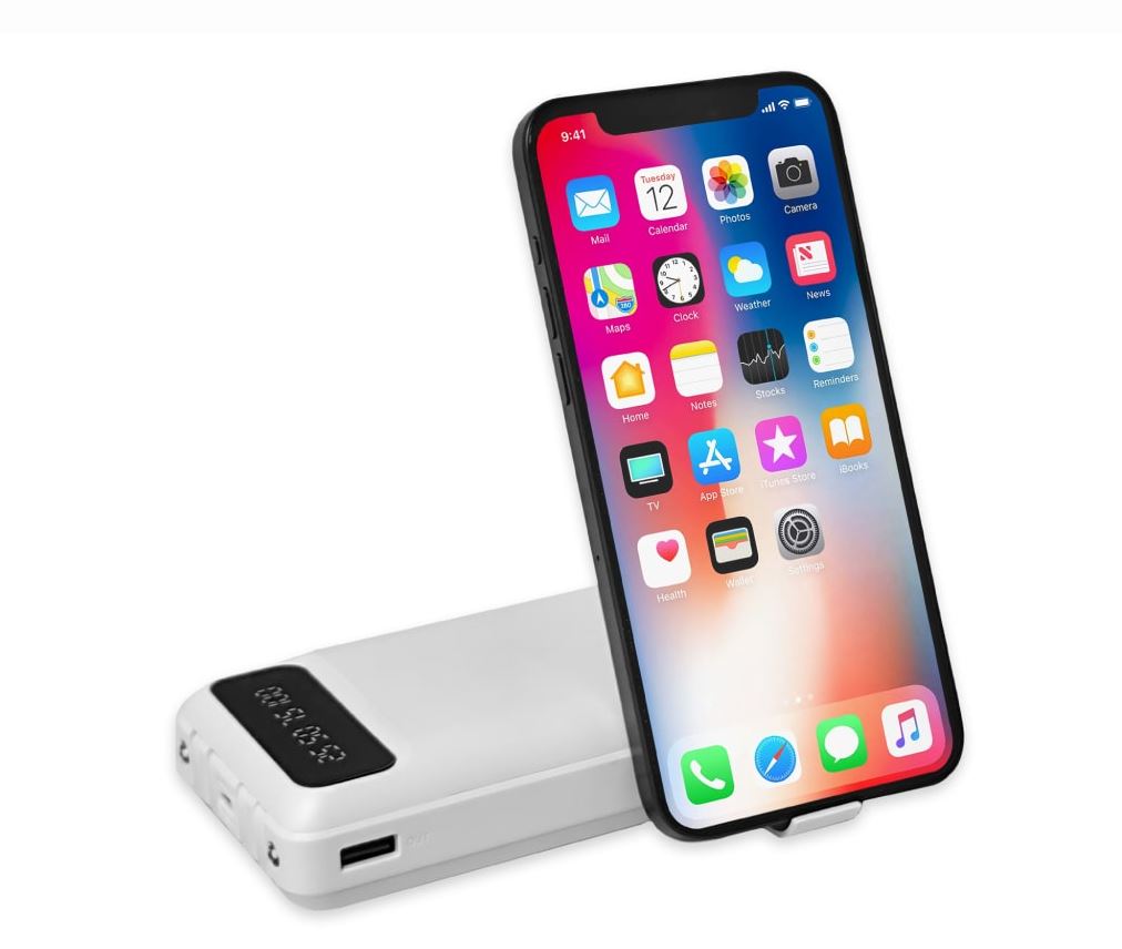 בוסט - מטען נייד mAh 20,000 עוצמתי במיוחד עם 4 יציאות הטענה מהירות 2.1 אמפר.
מסך תצוגה דיגיטלי, יכול להפוך למעמד לטלפון.
מנורת לד, 4 כבלים מובנים 
(USB/Lightning/ Type-C/Micro-USB). 
מתאים למגוון ניידים. 
