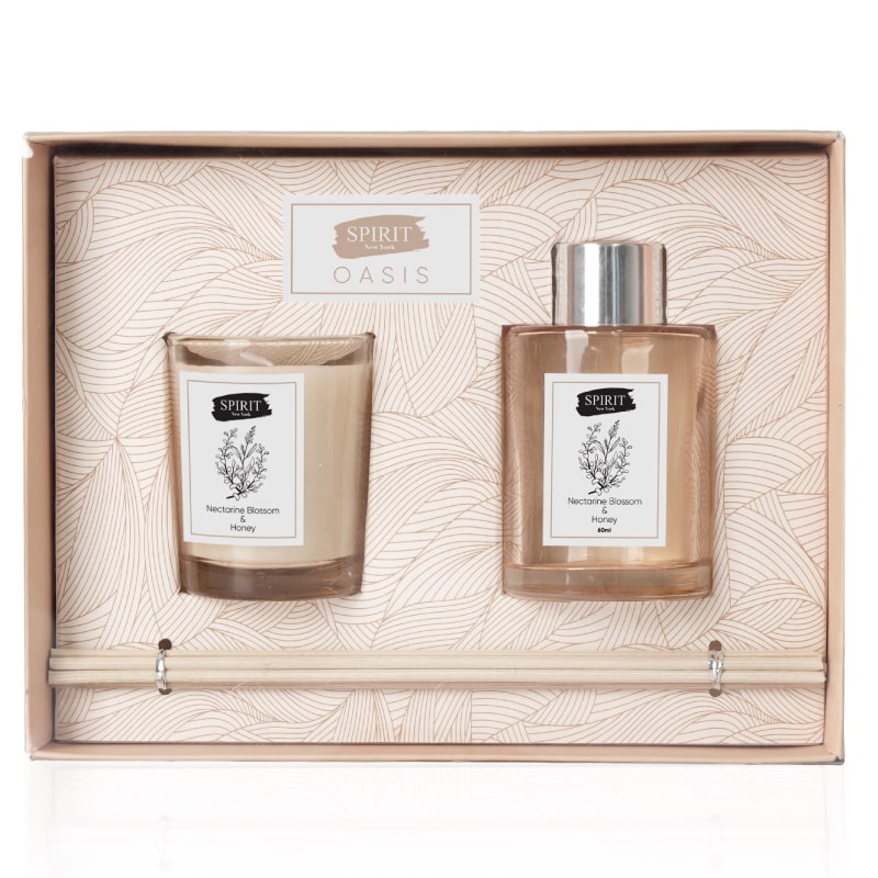סט המשלב מפיץ ריח ונר ריחני מבית SPIRIT NEW YORK. מפיץ ריח 60 מ