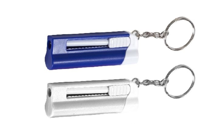 צרור - מחזיק מפתחות פנס לד עם עט נשלף.

