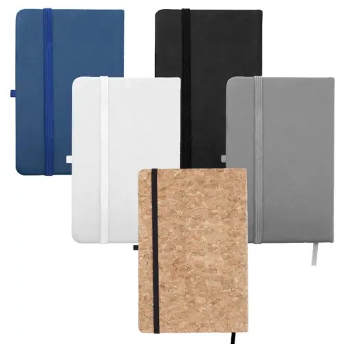 גליק- פנקס כיס מהודר עשוי דמוי עור/שעם עם מיקום לעט, גודל A6.
80 דף, 9.5X14.5 ס