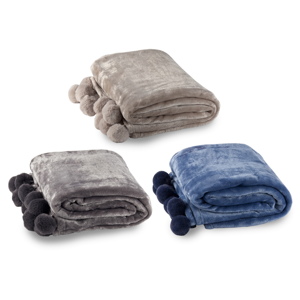 שמיכת פונפון - שמיכת קורל פליז 130×170 ס”מ עם פומפונים, פרווה נעימה (סינתטית), אריג קטיפתי רך ונעים. משקל 280 גרם, אריזה בחבק.