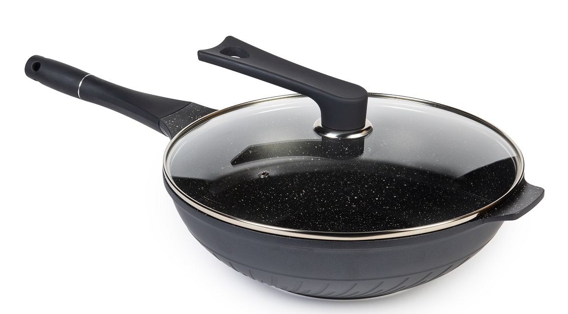 סיר ווק+מכסה, יציקת אלומיניום, ציפוי אבן שיש. 
קוטר 32 ס