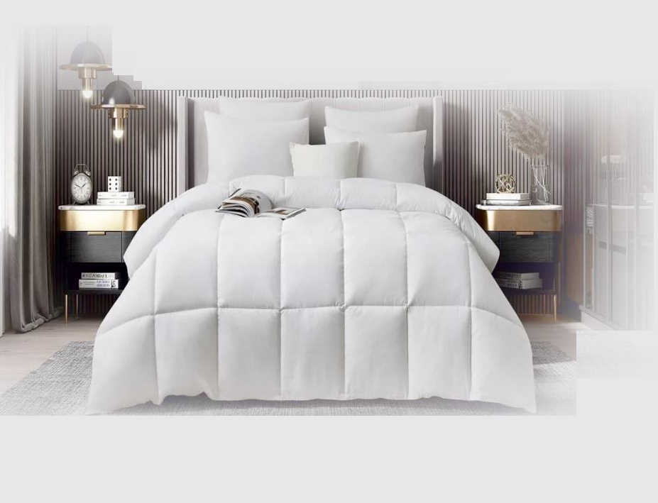 שמיכת פוך סינטטי זוגית מבית המותג נאוטיקה. 
בד חיצוני מיקרו סאטן רך ונעים. 
מילוי הולופיל במשקל 350 גרם למטר המקנה בידוד מושלם לחורף. 