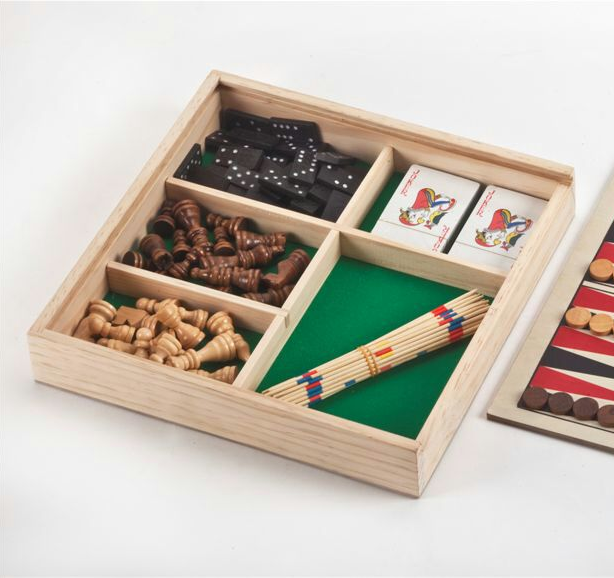 סט משחקים משפחתי 30x30x4 ס