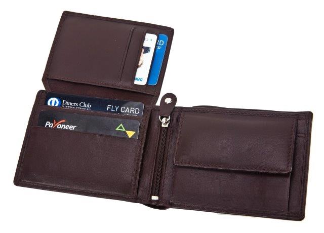 BRANCO - ארנק עור גברים + כיס לכסף קטן.
SWISS GLOBAL BAGS.  
