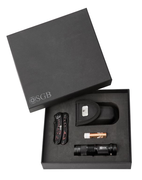 סט הישרדות קטן FIXER - 
כלי רב תכליתי 5 פונקציות SWISS FIXER + פנס שטח לד עוצמתי. 