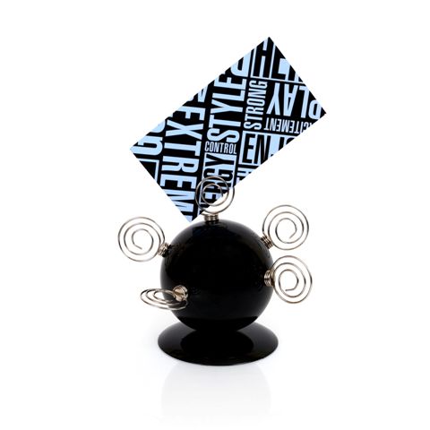 כדור מגנטי עם קליפסים לתמונות ופתקאות ממו.
בסיס קוטר 6.5 ס