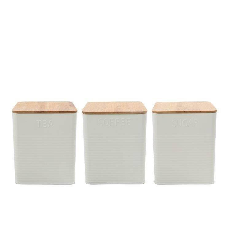 סט מעוצב קפה/תה/סוכר עם מכסה במבוק. 
צנצנות מתכת מעוצבות עם כיתוב מובלט ומכסי עץ אטומים, שומרות על טריות ומוסיפות סטייל למטבח.
