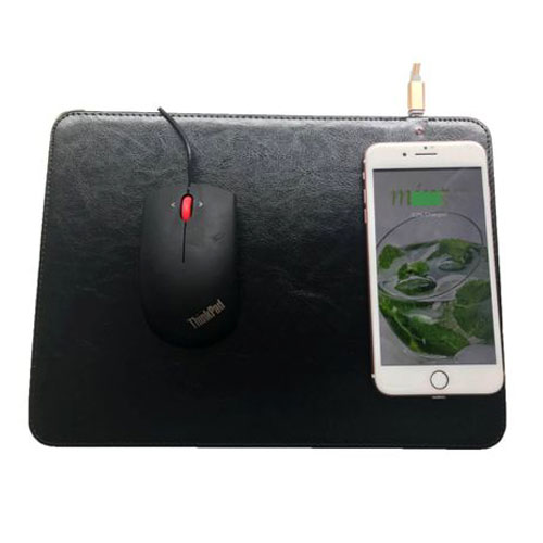 מטען אלחוטי 5W פד לעכבר דמוי עור
משטח טעינה לעכבר שהוא פד לעכבר דמוי עור. משטח  הטעינה ומכשיר הסמארטפון מדברים בניהם באמצעות שדות אלקטרומגנטיים QI
מכשירים עם תמיכה: סמסונג 5 נוט 6-7-8-9, אייפון 8 ו X, חברות סיניות עם מכשירים חדשים.