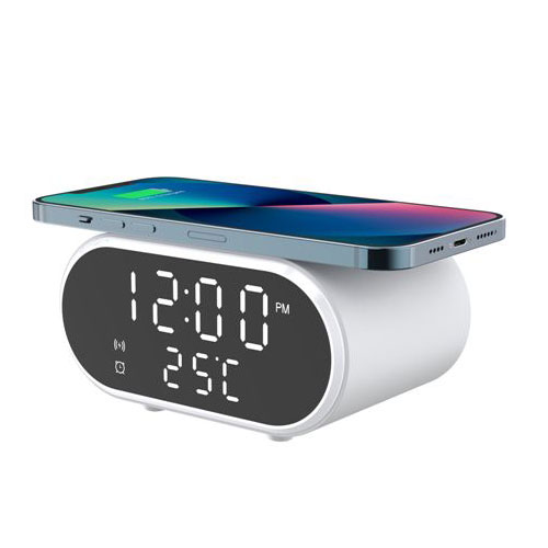 שעון מעורר עם טעינה אלחוטית. 