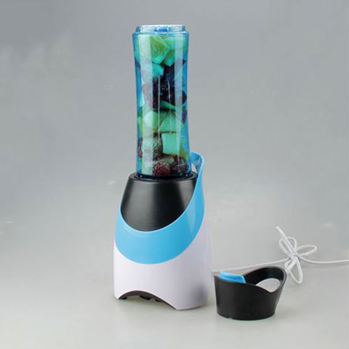 מכשיר ביתי להכנת שייקים -
שייקר חשמלי שולחני הכולל 2 כוסות to go.