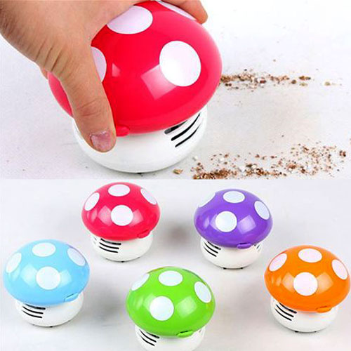 שואב אבק ופירורים שולחני בצורת פטריה. 
שואב אבק לשולחן ולמקלדת – שומרים על סביבת עבודה נקייה.