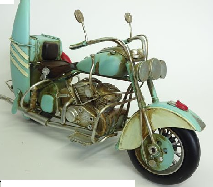 אופנוע רטרו.
גודל: 29 ס