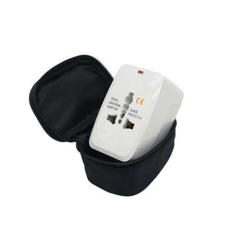 מתאם אוניברסלי.
מתאים לארצות הברית סין אנגליה הונג קונג ואוסטרליה.
שתי כניסות USB.
מורכב מחלק אחד ונרתיק נשיאה. 