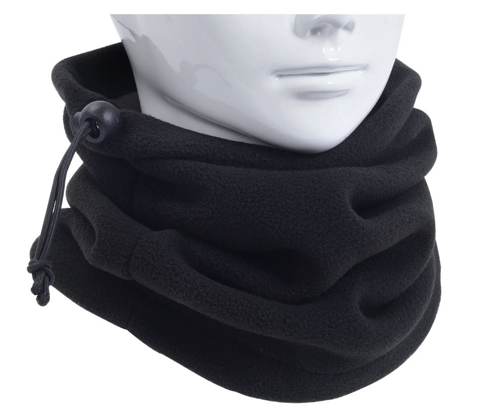 דיר- חם צוואר איכותי רקום עשוי פליז. 
עשוי בד נעים במיוחד, 240 גרם למטר בתוספת Anti-Pilling. 
לשימוש כפול כמחמם צוואר או ככובע.