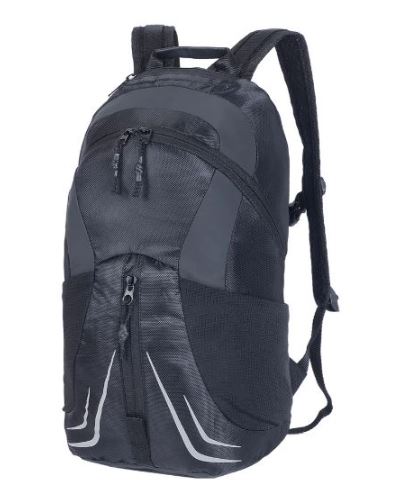 ניוקסל פרו - תיק גב עם שלוקר מים 3 ליטר. 
תא מרכזי גדול עם כיס ייעודי לשקית שתייה ופתח יציאה לשקית.
שקית השתייה בנפח 3 ליטר בעלת פתח עליון, ניתנת לניקוי וייבוש בצורה מיטבית. 
צינורית השתייה מכוסה בבד למנוע  פגעי שמש ולהסוואה.
תא חזיתי נוסף, תא עליון לאביזרים.
שני כיסי רשת צדדיים.
כתפיות מתכווננות ורצועת חזה.
ידית אחיזה.
תיק ספורטיבי, קל משקל וחזק.