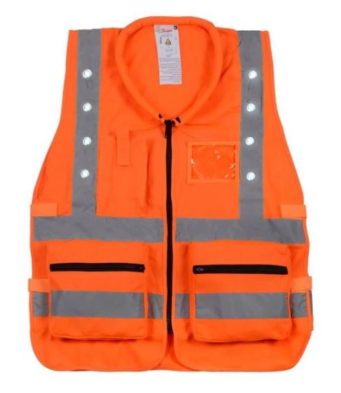 אפוד נורות לד - אפוד לעבודה בשטח לנראות מוגברת בכל שעות היום.
סגירת רוכסן.
ווסט זוהר.
אפשרות להרחבת האפוד בצדדים.
כיסי נפח עם סגירת רוכסן.
נורות לד על מחזירי אור אנכיים.
יש צורך בסוללת AA להפעלת הנורות.
בד פוליאסטר 120 גרם.