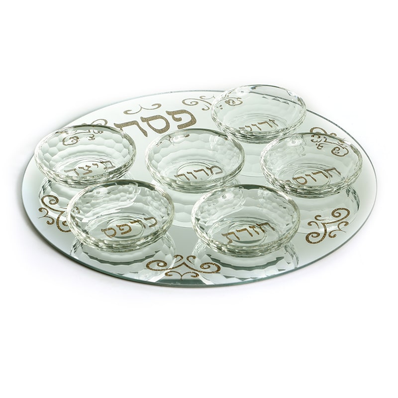 קערה לפסח 35 ס”מ + קעריות קריסטל על מגש מראה עיטור תחרה כיתוב זהב. 
חומר עיקרי: זכוכית. 