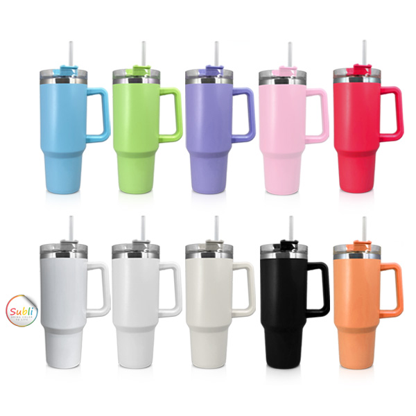 כוס טרמית 1200 מ״ל, עם קש נשלף.  
כוס נירוסטה מבודדת שומרת חום וקור לאורך זמן.
קש ארוך רב פעמי מפוליפרופילן (PP).
עיצוב מודרני עם קש ומכסה אטום למניעת נזילות –
אידיאלית לדרך, לבית ולמשרד.