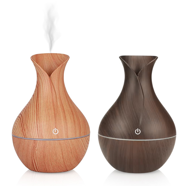 מפיץ ריח בעיצוב עץ אלגנטי בצורת אגרטל, להפצת ריח וניחוחות עם תאורת LED עדינה. 