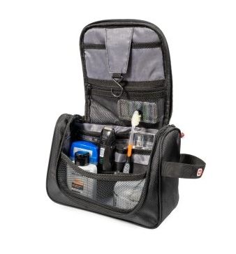 תיק רחצה יוקרתי POLOSWISS TRAVEL נפתח ונתלה. 
מידות: 26x18x10 ס״מ. 
בד יוקרתי בצפיפות 1680 מחומר עמיד במים.
בטנה מרופדת בצפיפות 220.
כיסי רשת לחלוקה פנימית.
וו תליה לנוחות מרבית.