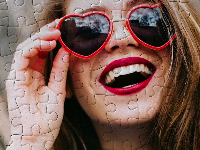 הדפסת פאזלים בהזמנה אישית. 
ניתן לייצר פאזלים בגדלים שונים לפי דרישת הלקוח. 
