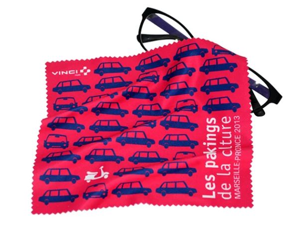 מטלית לניקוי משקפיים 15x15 ס