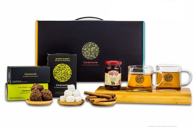 מארז חופית המכיל: 
2 יח